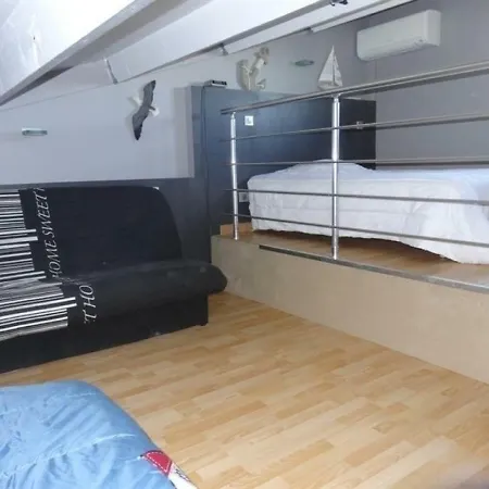 Σπίτι διακοπών House Dans Zone Pavillonaire Familiale 1 *